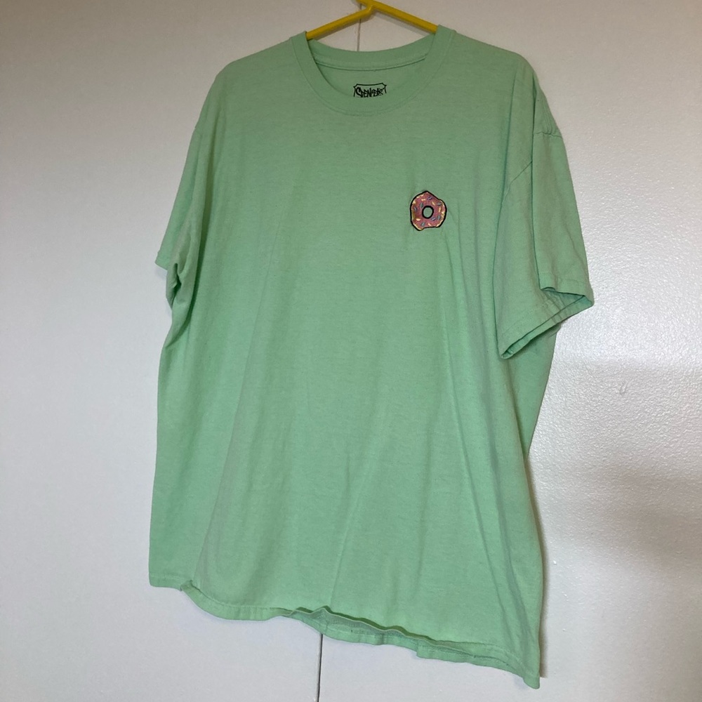Spenser’s short sleeve with doughnut